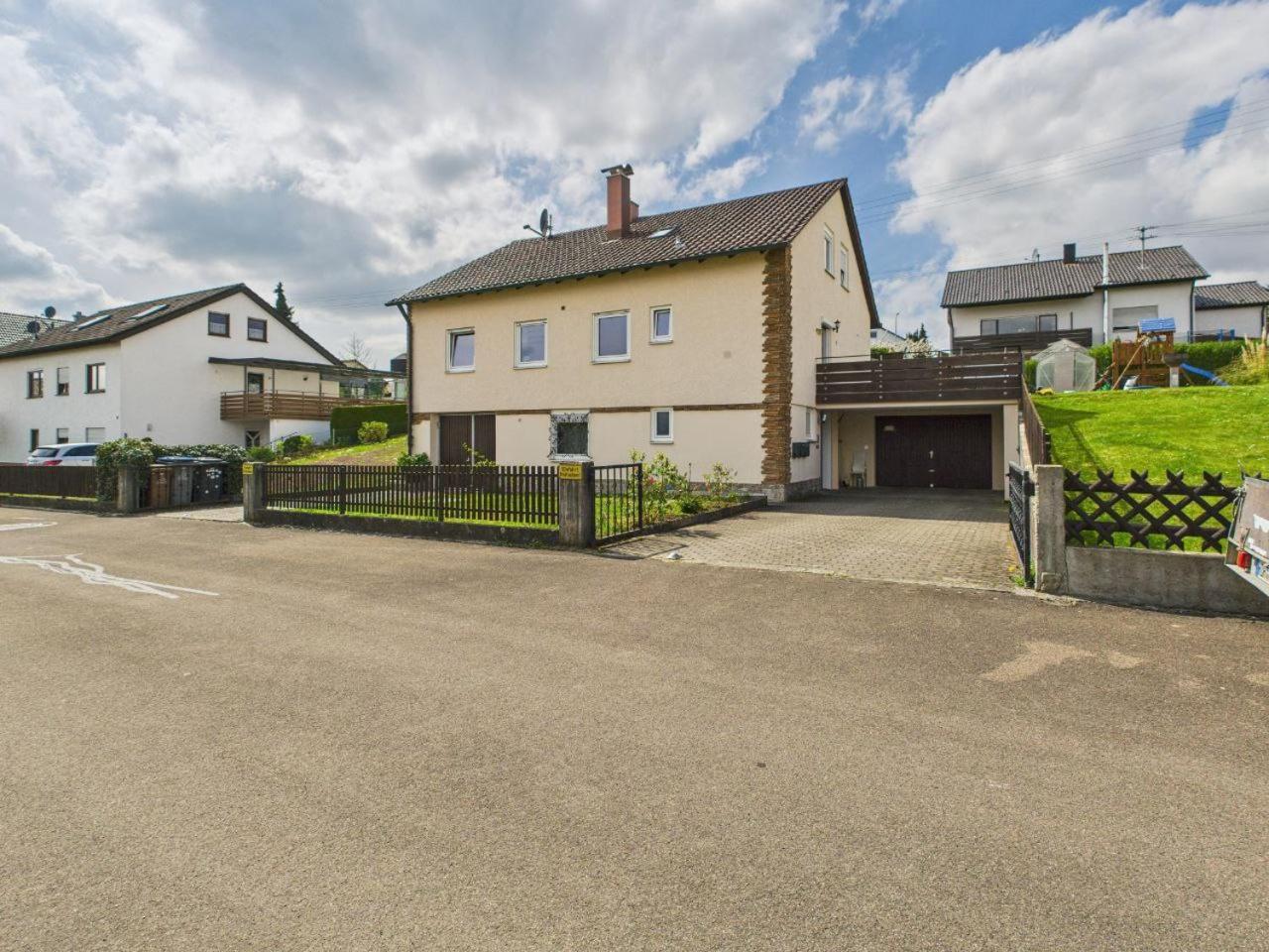 Ferienwohnung Naehe Legoland Mit Grossem Garten Und Terrasse Sontheim an der Brenz Exterior photo